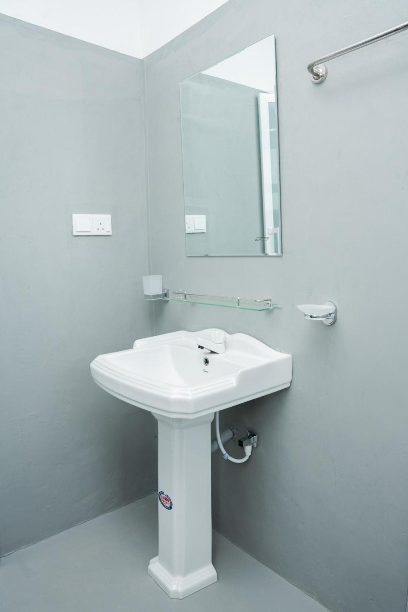 Regal Heights Hotel Weligama Luaran gambar