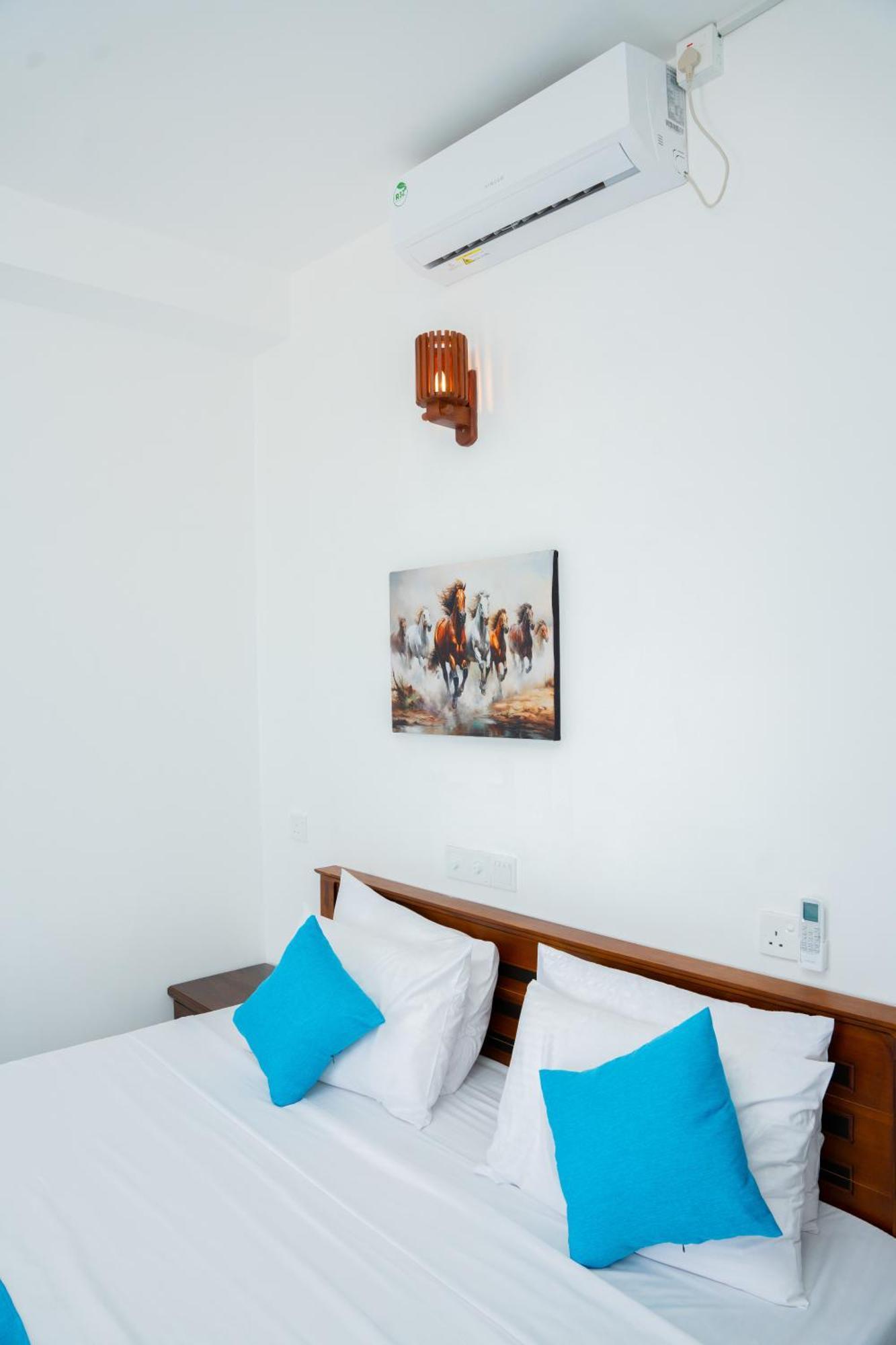 Regal Heights Hotel Weligama Luaran gambar